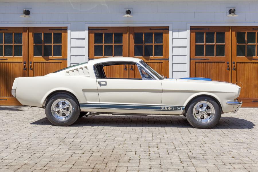  Shelby GT350 Fastback 1965 года  (фото 20 из 80)